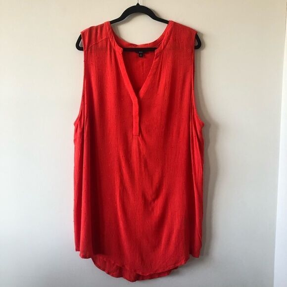 TORRID-HARPER - BLOOD ORANGE SWISS DOT TUNIC - Picture 3 of 10